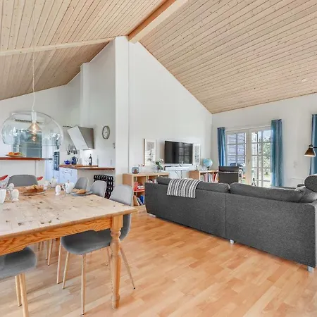 Prázdninový dům Lovely In With Wifi *